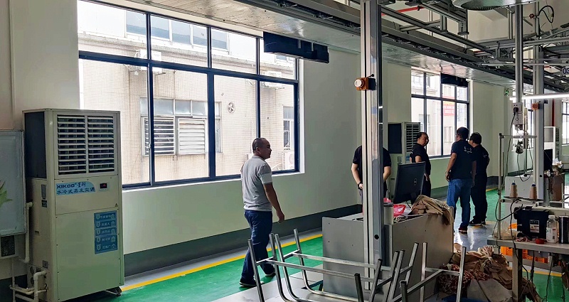 制衣廠房車(chē)間降溫用星科工業(yè)蒸發(fā)冷省電空調(diào)